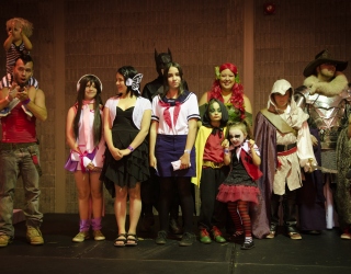jeune mascarade - 0892