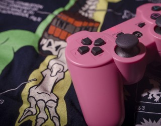 pink-gamepad