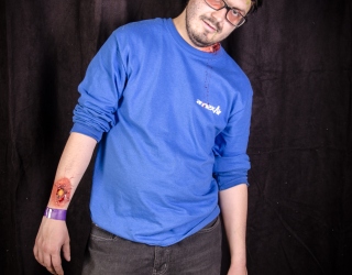 Studio - 0784